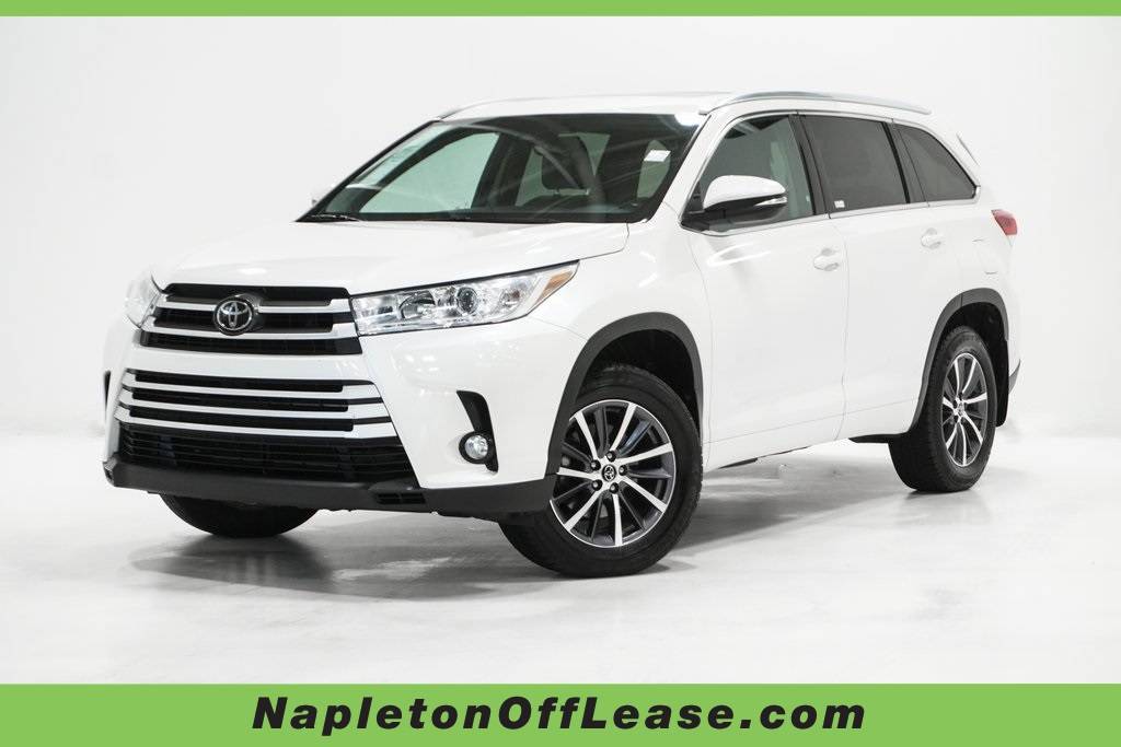 2017 Toyota Highlander XLE — SUV — 93,498 mi — Arlington Heights, IL