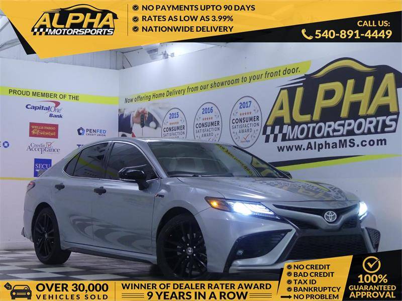 2022 Toyota Camry Hybrid XSE