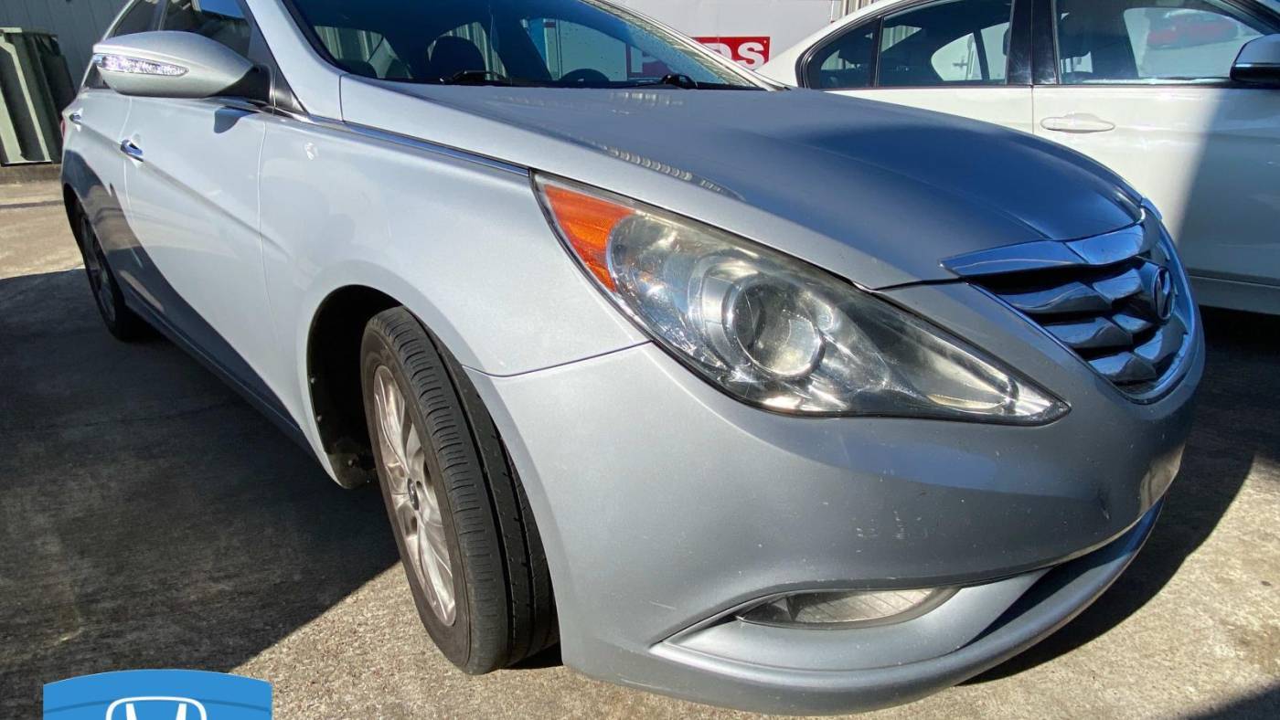 2011 Hyundai Sonata Limited — Sedan — 177,116 mi — Jasper, AL