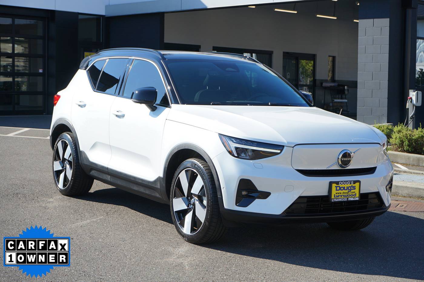 2023 Volvo XC40 Recharge Ultimate — SUV — 33,584 mi — Edmonds, WA