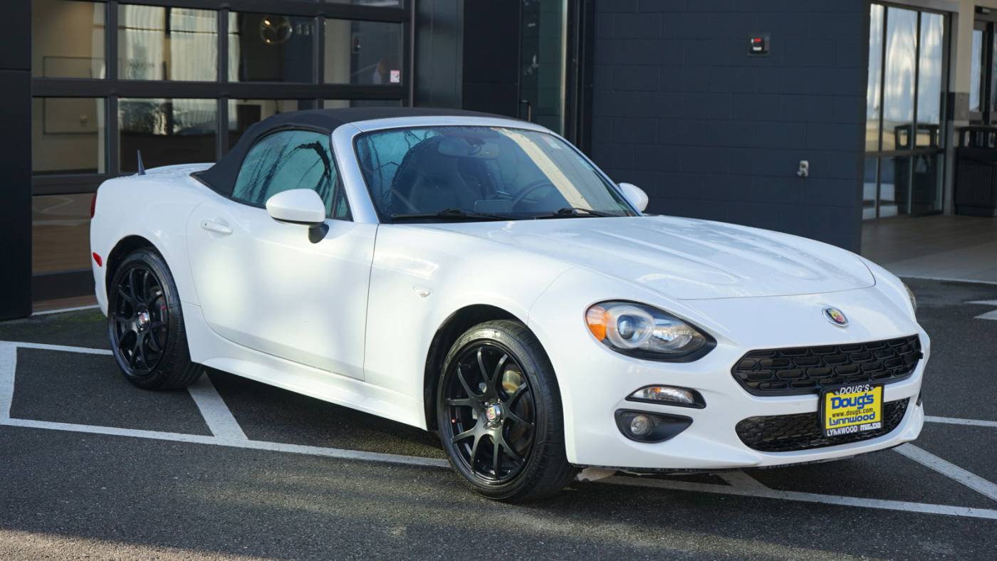 2017 FIAT 124 Spider Lusso — Convertible — 43,451 mi — Edmonds, WA
