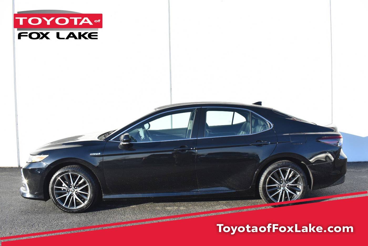 2021 Toyota Camry Hybrid XLE — Sedan — 66,442 mi — Fox Lake, IL
