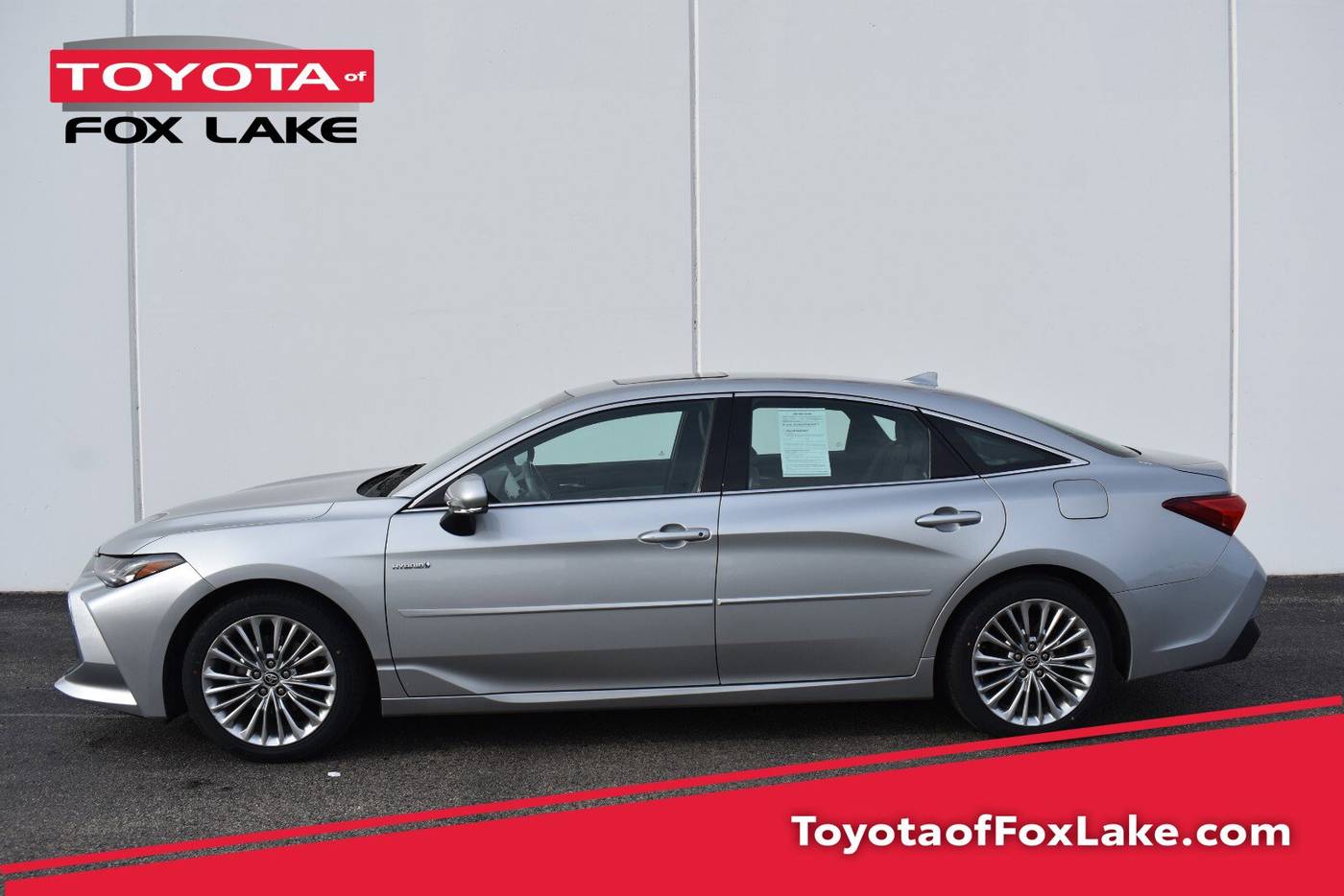 2021 Toyota Avalon Hybrid Limited — Sedan — 124,100 mi — Fox Lake, IL