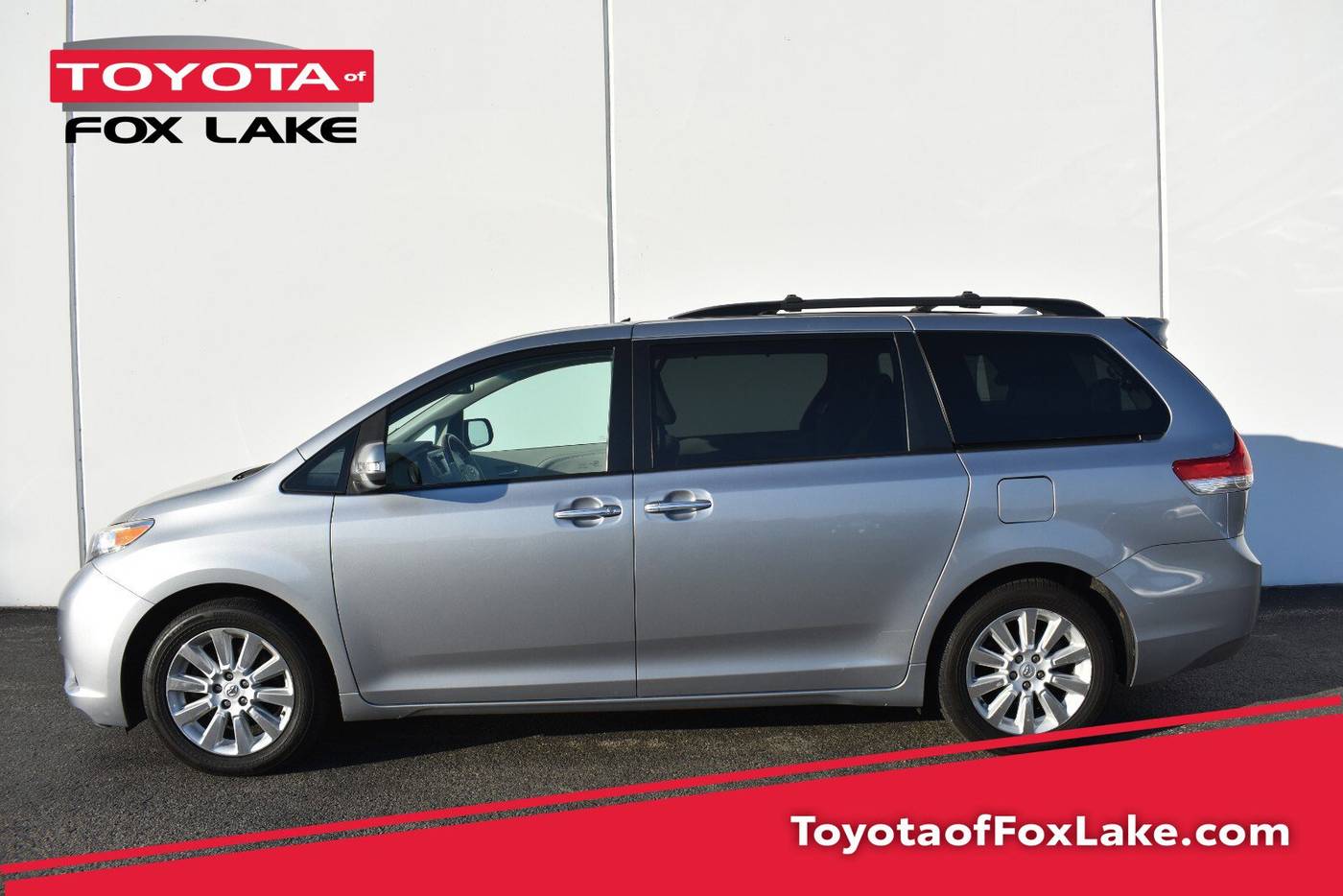 2013 Toyota Sienna Limited — Minivan — 95,148 mi — Fox Lake, IL