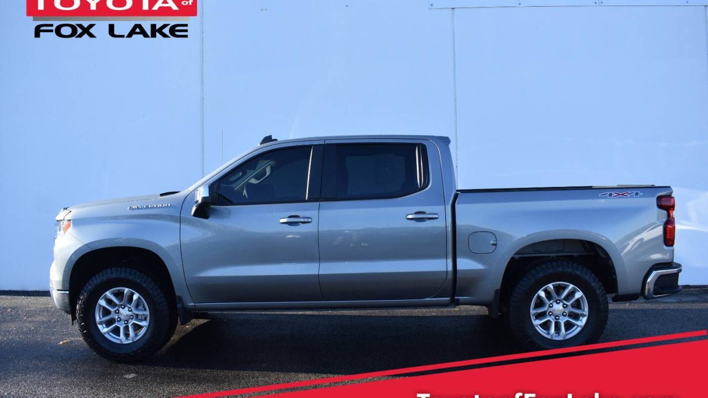 2024 Chevrolet Silverado 1500 LT — Pickup Truck — 5,738 mi — Fox Lake, IL