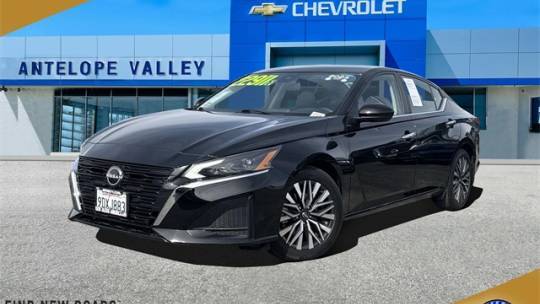 2023 Nissan Altima SV — Sedan — 11,915 mi — Lancaster, CA