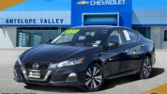 2022 Nissan Altima SV — Sedan — 33,310 mi — Lancaster, CA
