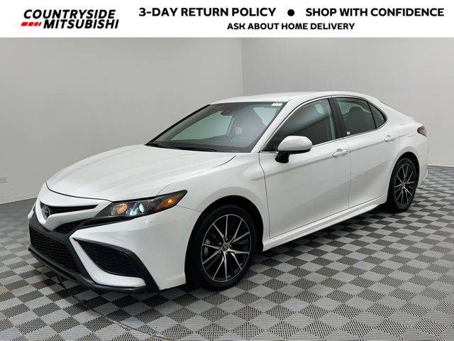 2024 Toyota Camry SE — Sedan — 43,389 mi — Countryside, IL