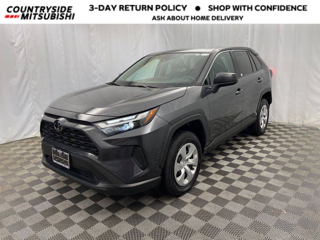 2024 Toyota RAV4 LE — SUV — 39,500 mi — Countryside, IL