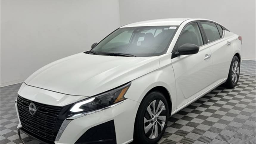 2024 Nissan Altima S — Sedan — 36,377 mi — Countryside, IL