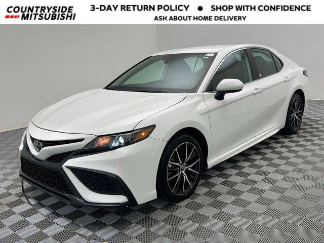 2024 Toyota Camry SE — Sedan — 40,709 mi — Countryside, IL