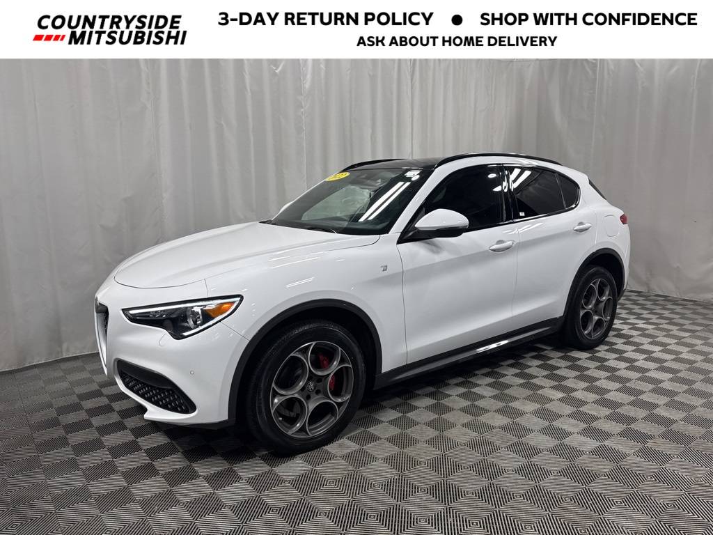 2022 Alfa Romeo Stelvio Ti — SUV — 46,512 mi — Countryside, IL