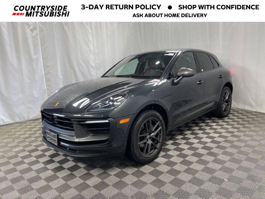 2023 Porsche Macan T — SUV — 33,934 mi — Countryside, IL