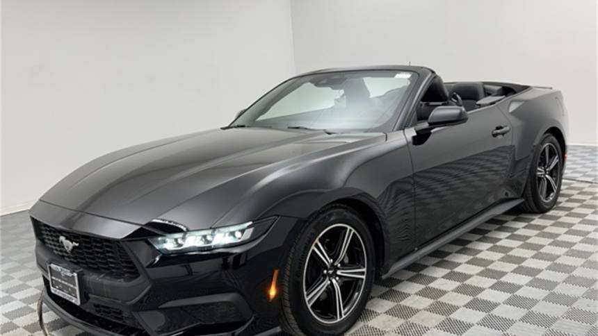 2024 Ford Mustang EcoBoost Premium — Convertible — 28,274 mi — Countryside, IL