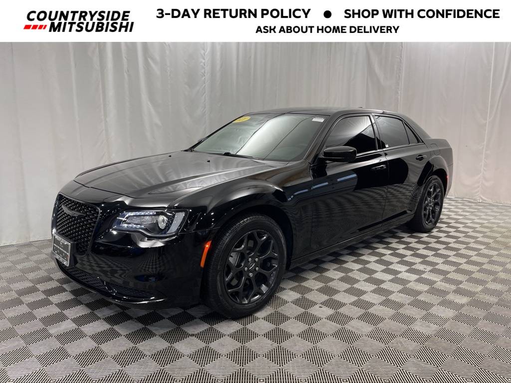 2021 Chrysler 300 Touring — Sedan — 20,424 mi — Countryside, IL