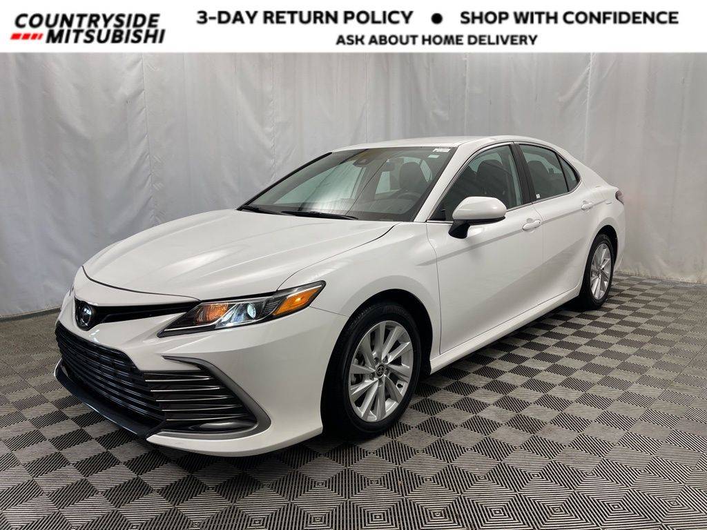 2024 Toyota Camry LE — Sedan — 46,665 mi — Countryside, IL
