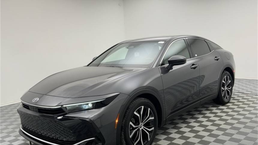 2024 Toyota Crown XLE — Sedan — 35,134 mi — Countryside, IL