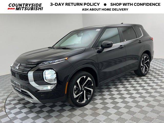 2024 Mitsubishi Outlander SE — SUV — 28,441 mi — Countryside, IL
