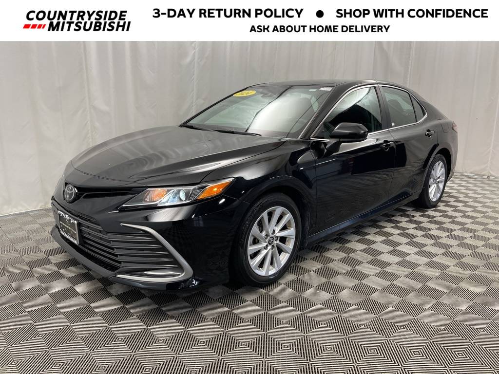 2024 Toyota Camry LE — Sedan — 38,444 mi — Countryside, IL