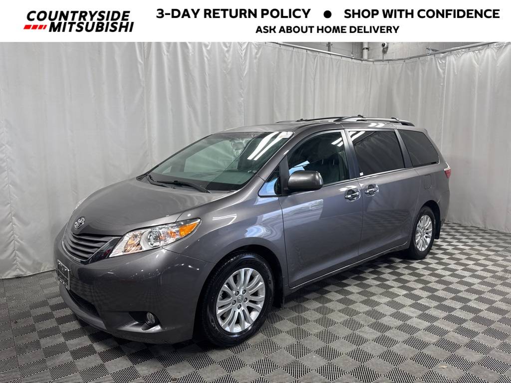 2017 Toyota Sienna L — Minivan — 75,121 mi — Countryside, IL