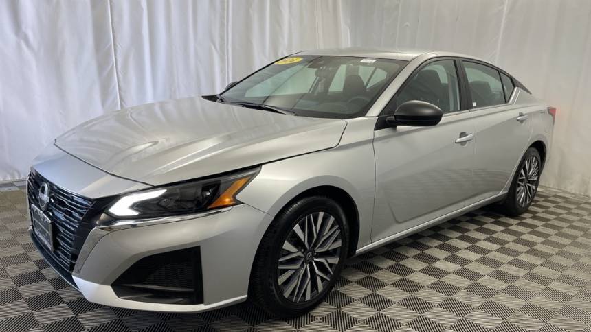 2024 Nissan Altima SV — Sedan — 36,136 mi — Countryside, IL