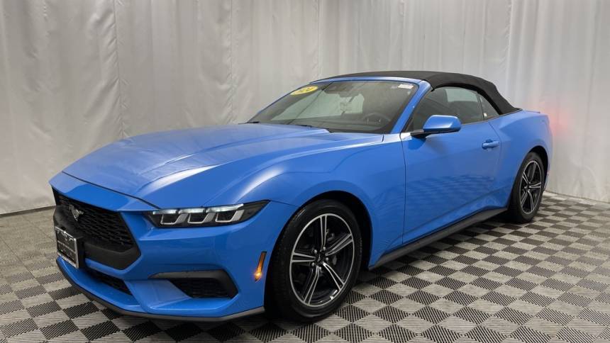 2024 Ford Mustang EcoBoost Premium — Convertible — 30,232 mi — Countryside, IL