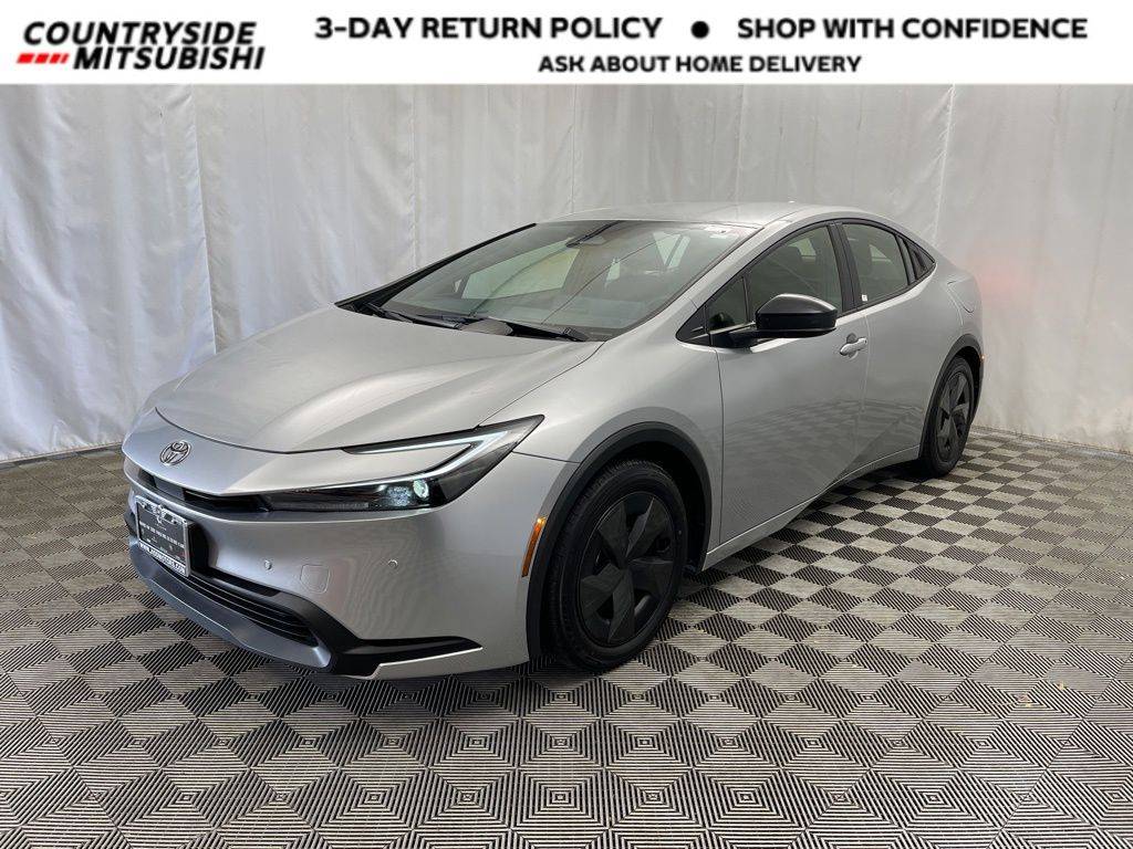 2024 Toyota Prius LE — Hatchback — 39,412 mi — Countryside, IL