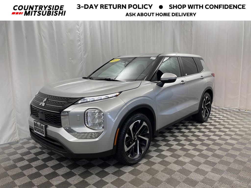 2022 Mitsubishi Outlander ES — SUV — 73,596 mi — Countryside, IL