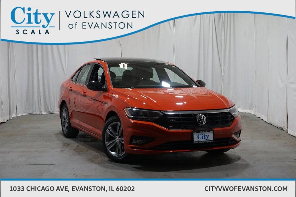 2021 Volkswagen Jetta R-Line — Sedan — 8,520 mi — Evanston, IL