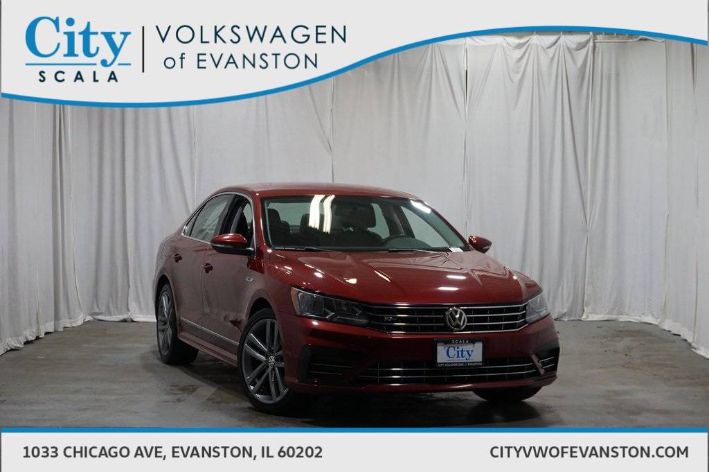 2017 Volkswagen Passat R-Line — Sedan — 165,197 mi — Evanston, IL