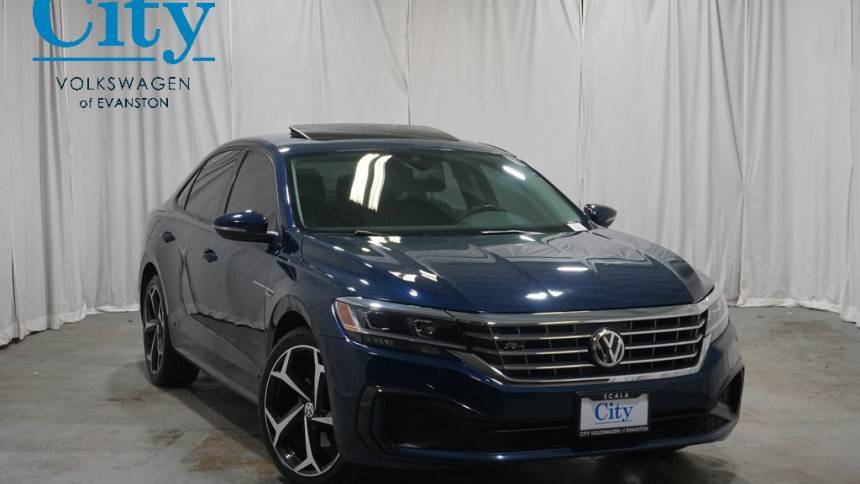 2020 Volkswagen Passat R-Line — Sedan — 68,878 mi — Evanston, IL