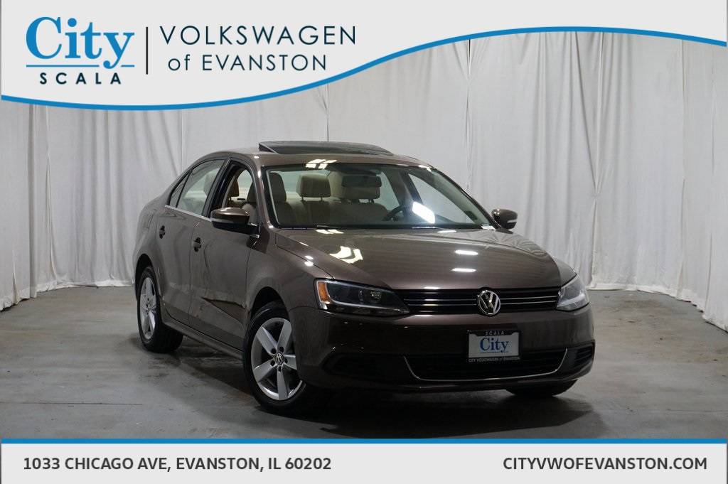 2013 Volkswagen Jetta TDI — Sedan — 70,160 mi — Evanston, IL
