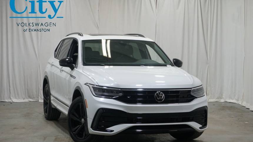 2024 Volkswagen Tiguan SE R-Line Black — SUV — 20,526 mi — Evanston, IL
