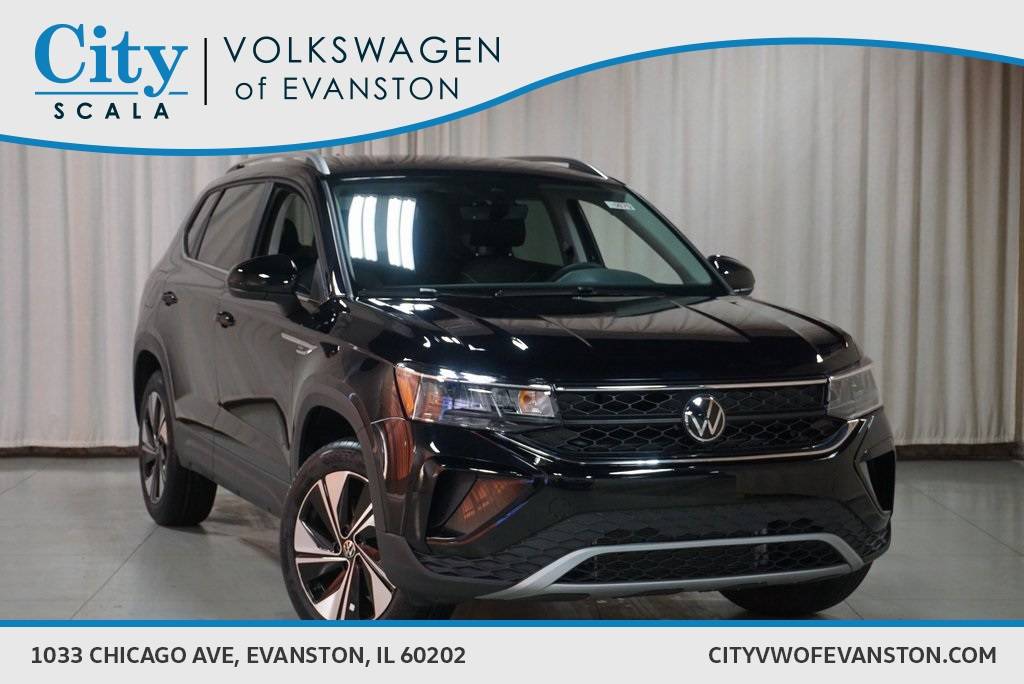 2024 Volkswagen Taos SE — SUV — 8,432 mi — Evanston, IL