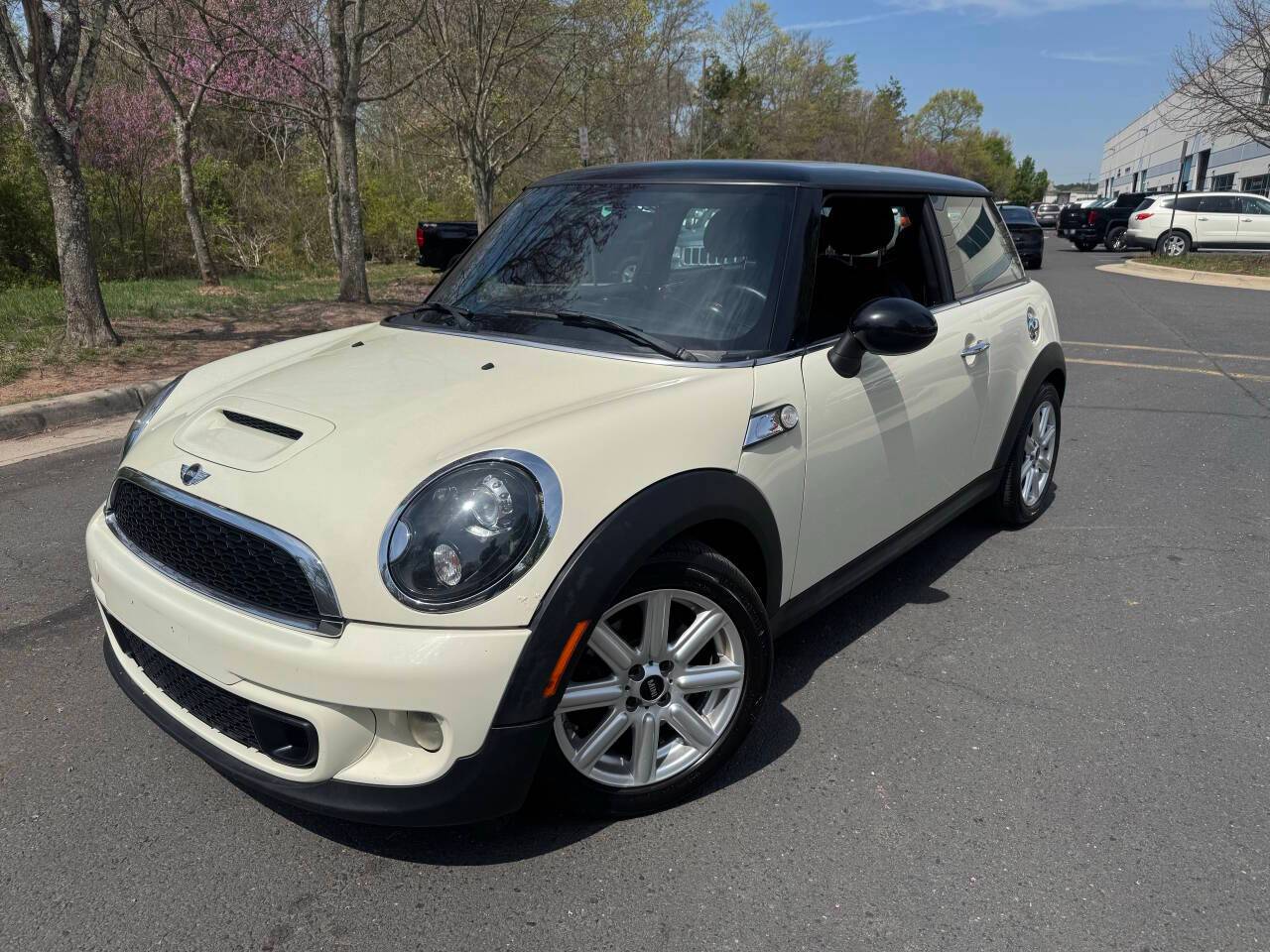 2013 MINI Hardtop Cooper S — Hatchback — 85,200 mi — Chantilly, VA