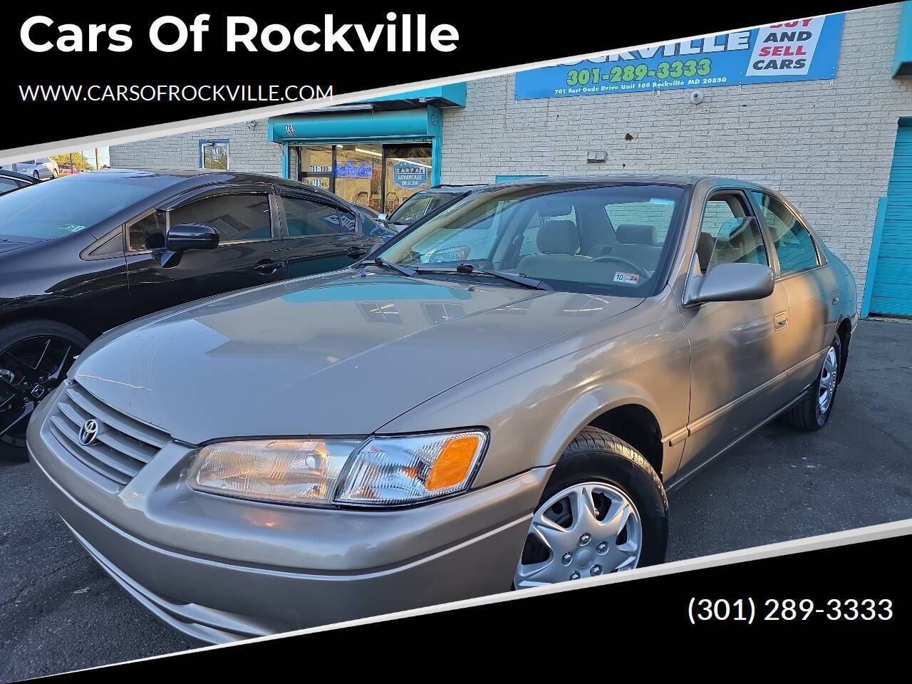 1999 Toyota Camry LE — Sedan — 143,899 mi — Rockville, MD