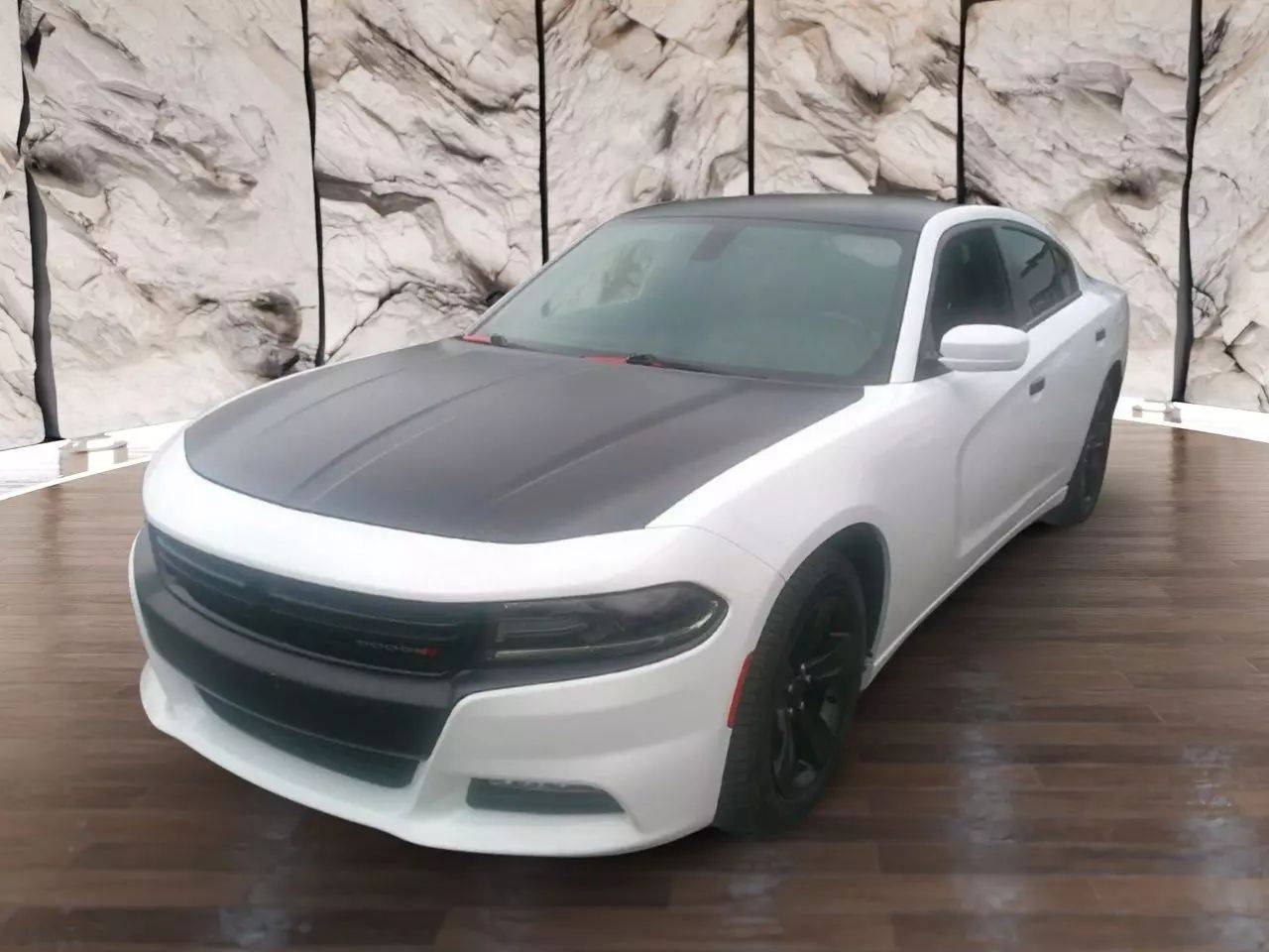 2016 Dodge Charger SXT — Sedan — 105,299 mi — Hazlet, NJ