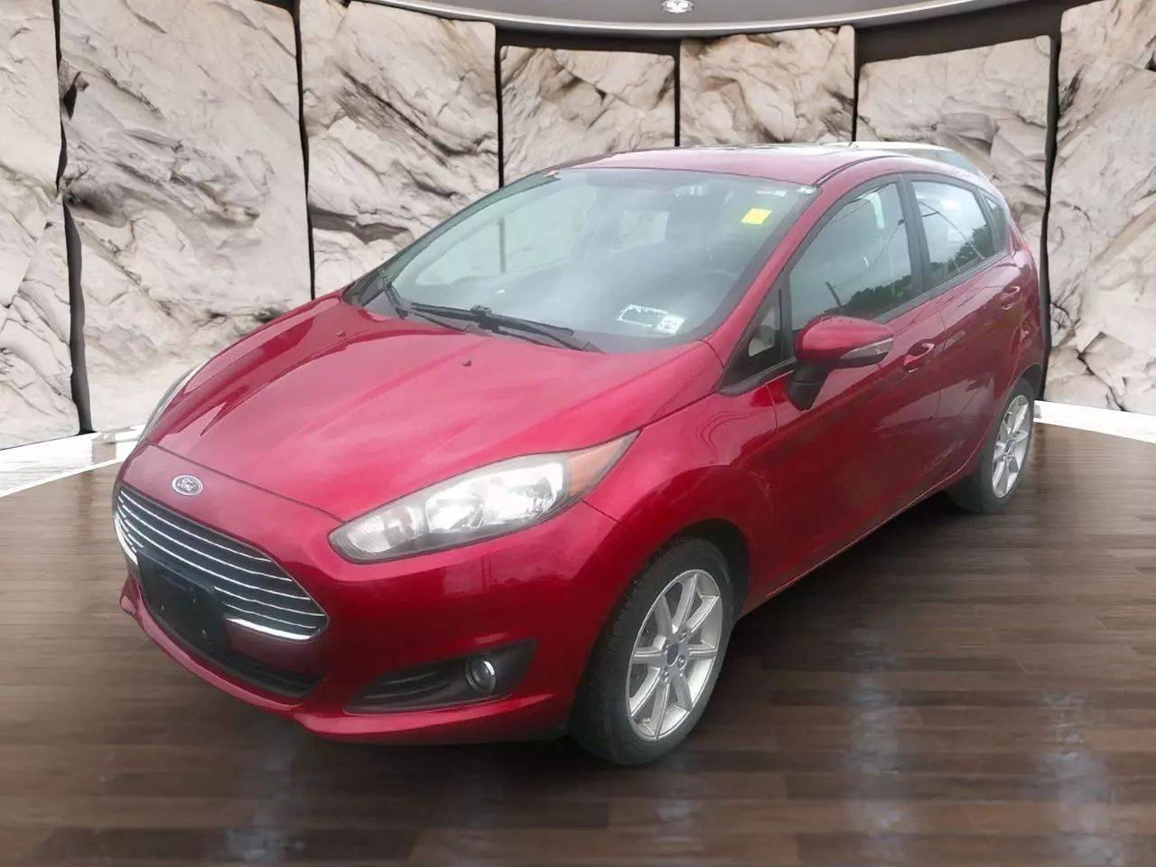 2016 Ford Fiesta SE — Hatchback — 75,886 mi — Hazlet, NJ