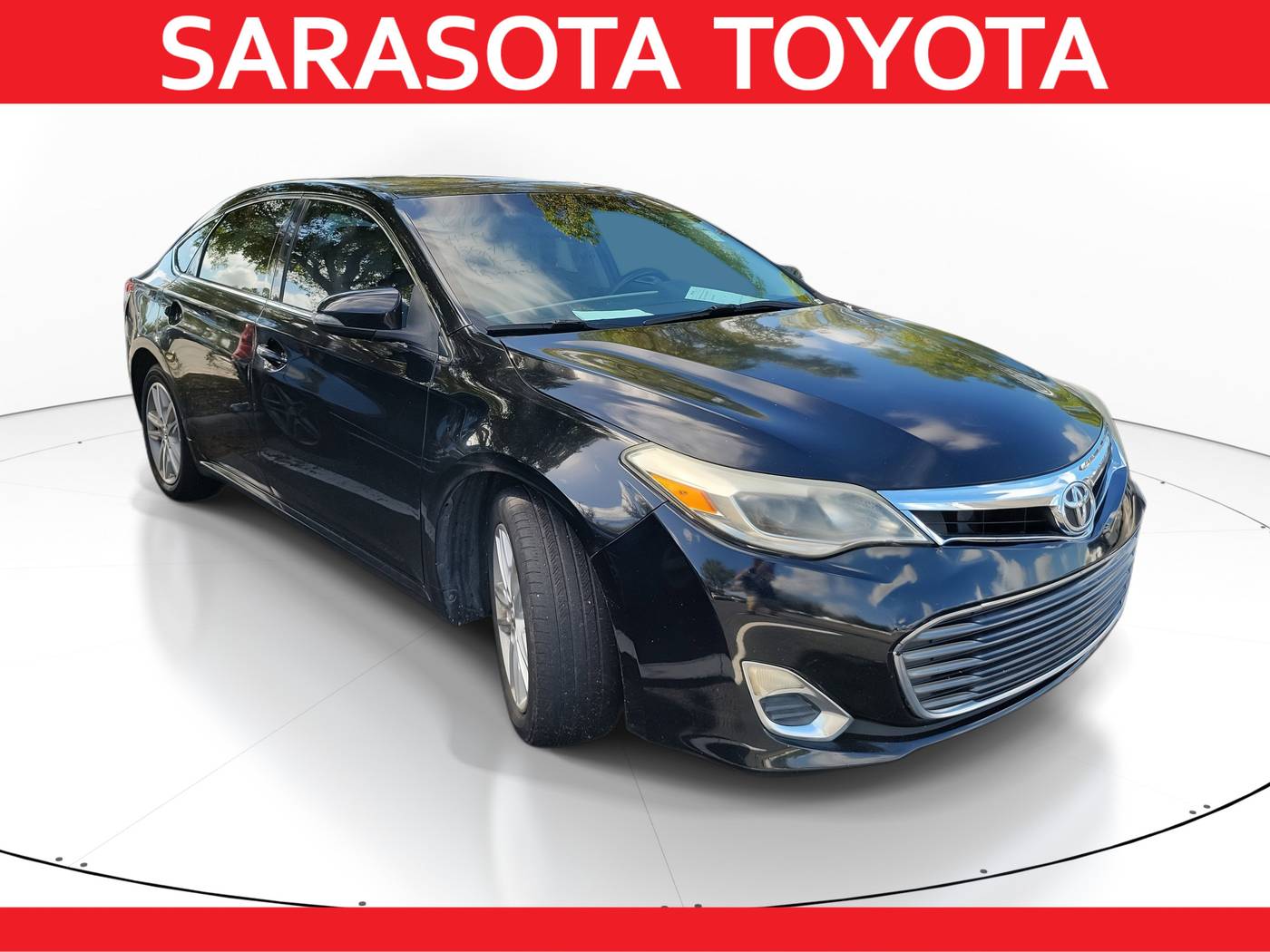2015 Toyota Avalon XLE — Sedan — 135,497 mi — Sarasota, FL