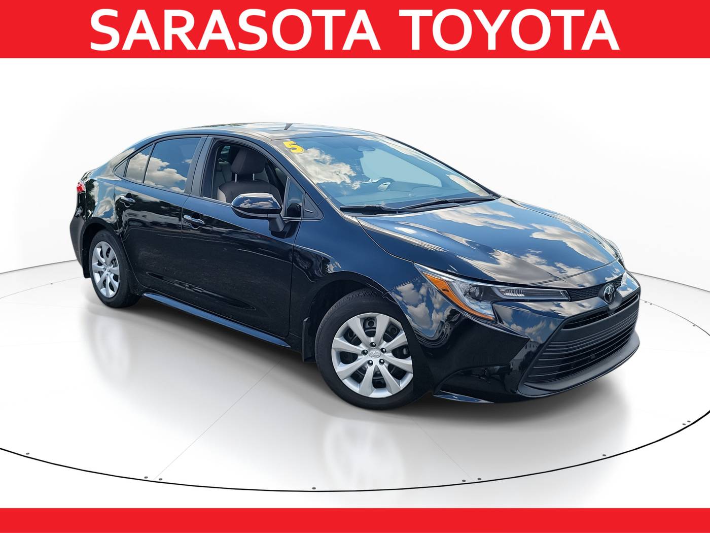 2025 Toyota Corolla LE — Sedan — 4,162 mi — Sarasota, FL