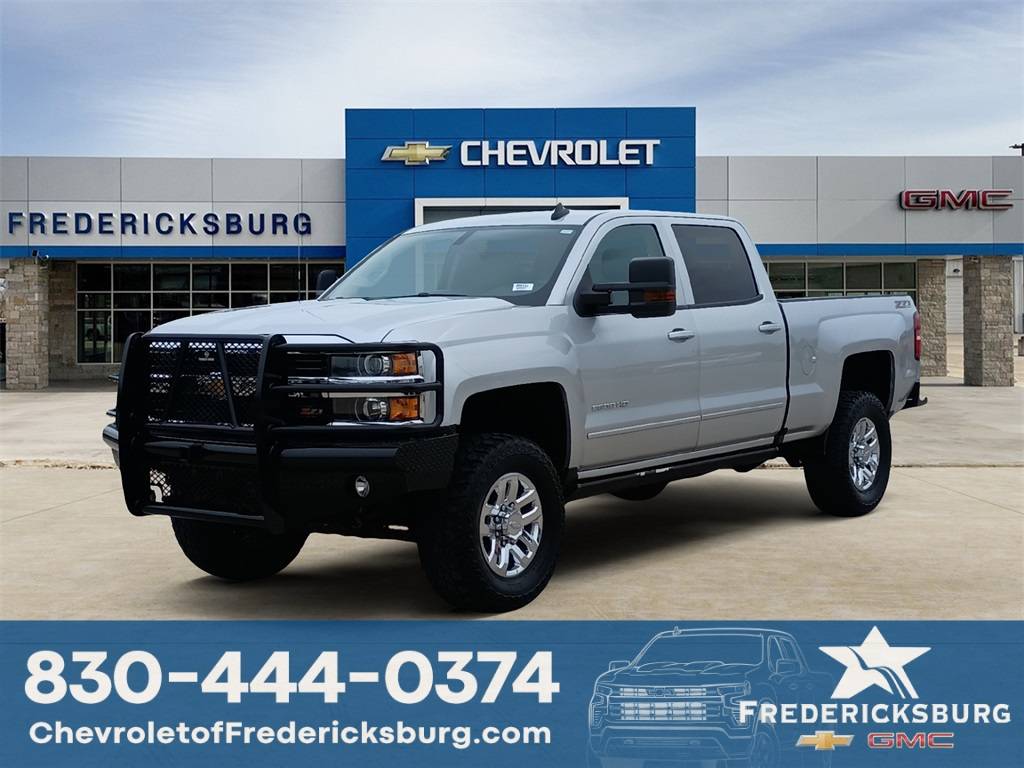 2017 Chevrolet Silverado 2500HD LT — Pickup Truck — 73,427 mi — Fredericksburg, TX