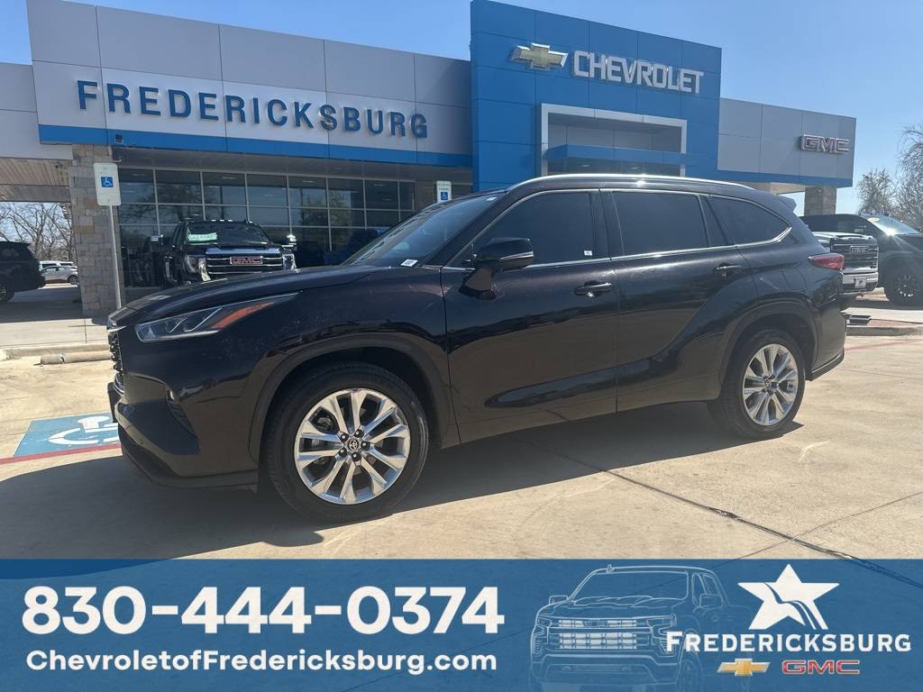 2020 Toyota Highlander Limited — SUV — 48,809 mi — Fredericksburg, TX