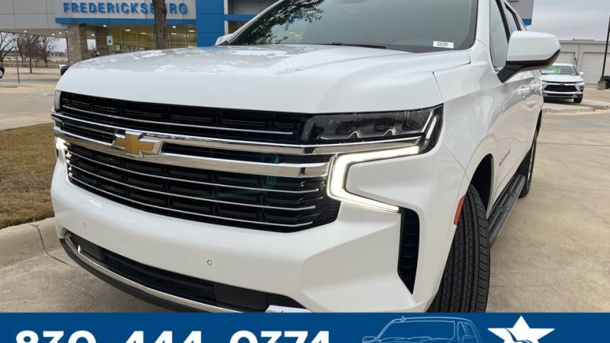 2023 Chevrolet Suburban LT — SUV — 67,870 mi — Fredericksburg, TX