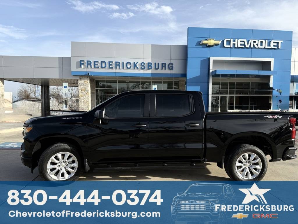 2023 Chevrolet Silverado 1500 Custom — Pickup Truck — 20,159 mi — Fredericksburg, TX