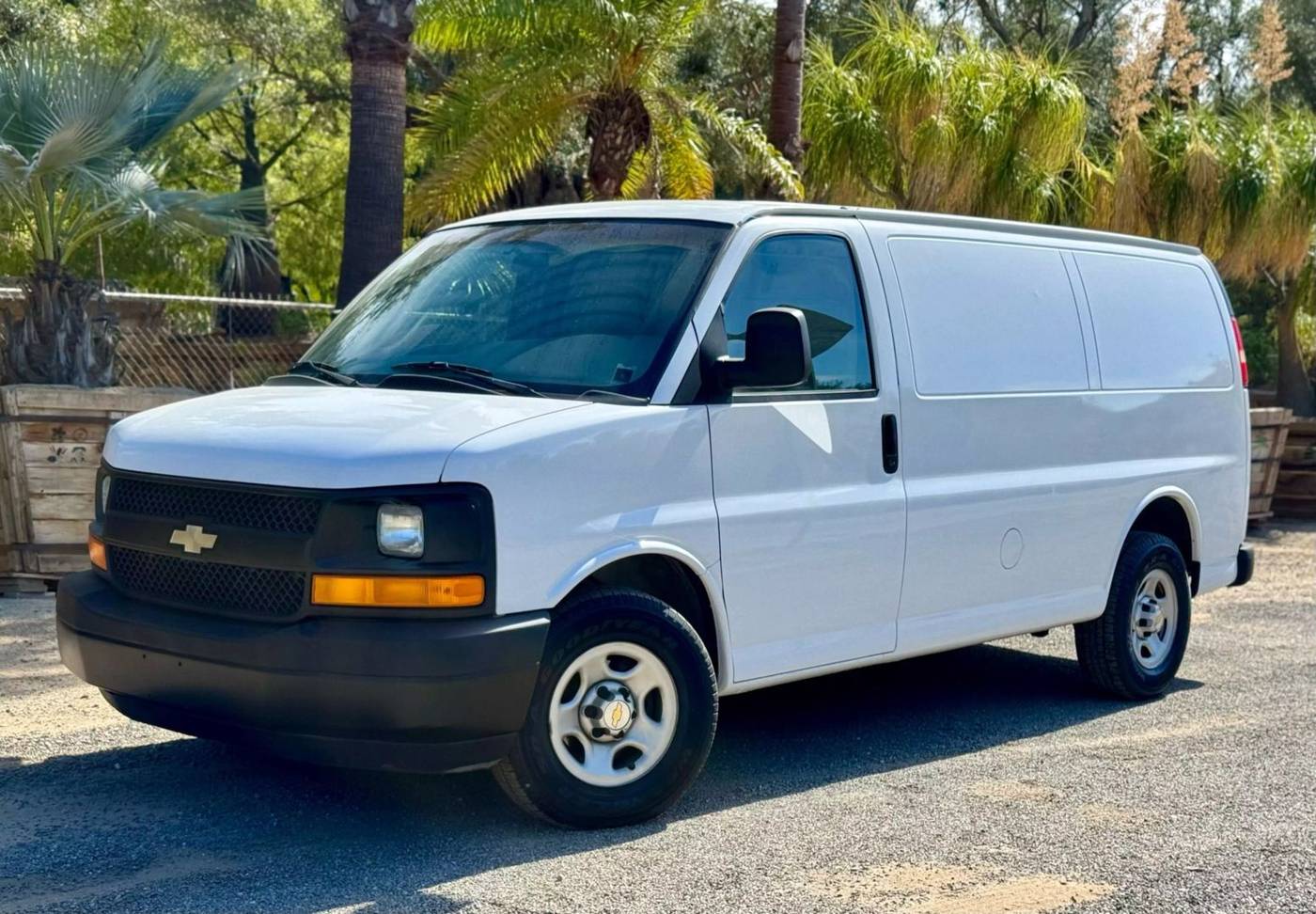 2004 Chevrolet Express Cargo Van Base — Cargo Van — 43,300 mi — Sunland, CA
