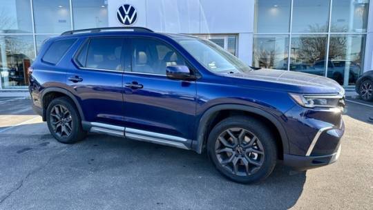2024 Honda Pilot Touring — SUV — 17,963 mi — Clarksville, IN