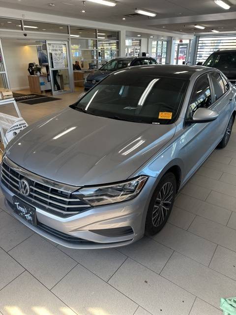 2021 Volkswagen Jetta SE — Sedan — 85,389 mi — Clarksville, IN
