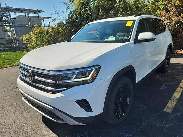 2022 Volkswagen Atlas SE with Technology — SUV — 28,268 mi — Clarksville, IN