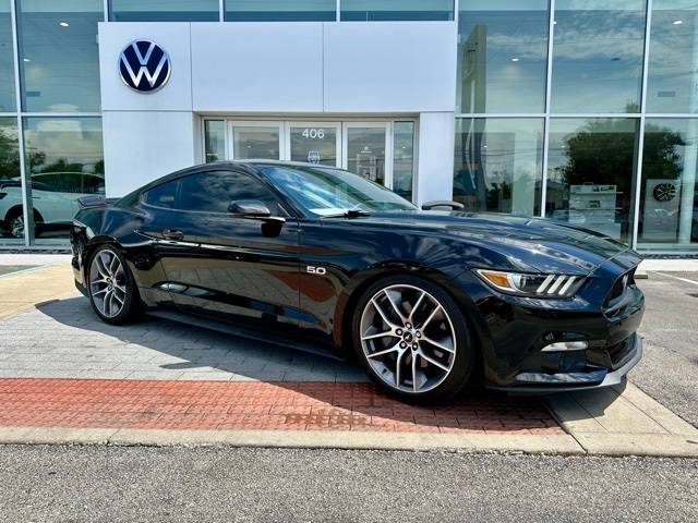 2017 Ford Mustang GT Premium — Coupe — 30,871 mi — Clarksville, IN