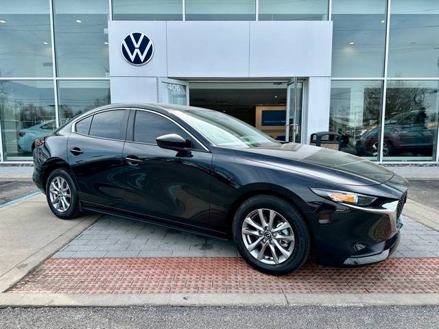 2022 Mazda Mazda3 2.5 S — Sedan — 17,783 mi — Clarksville, IN